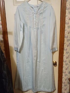 Vintage Long Nightgown